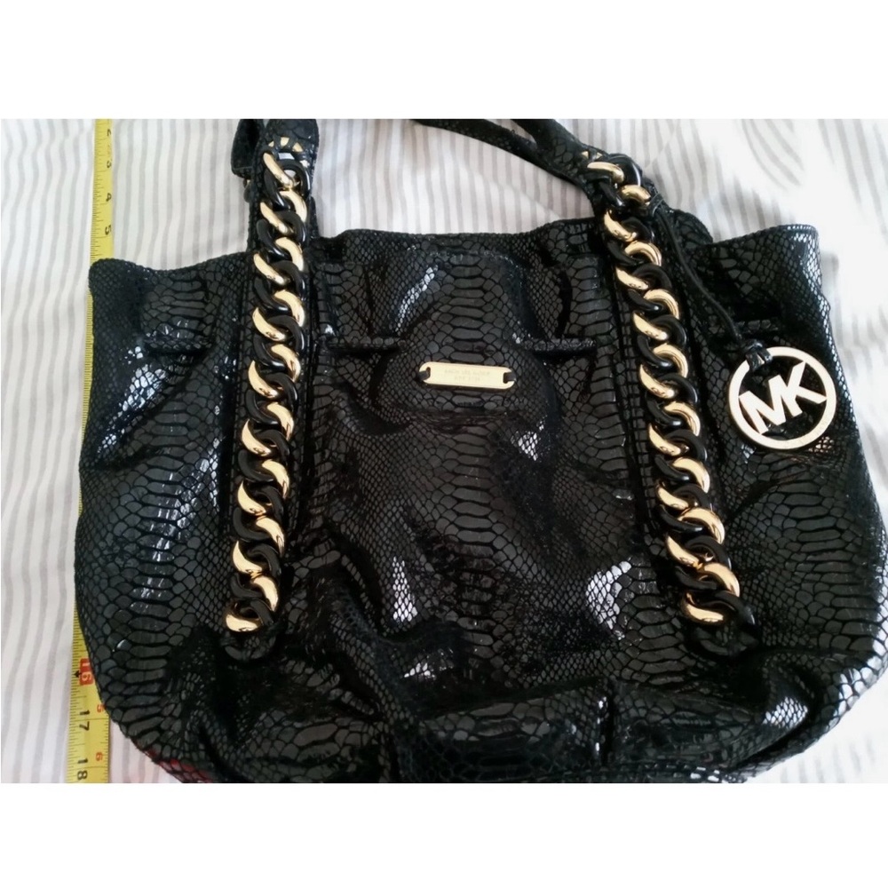 Michael Kors Black Snake -Embossed Shoulder Bag